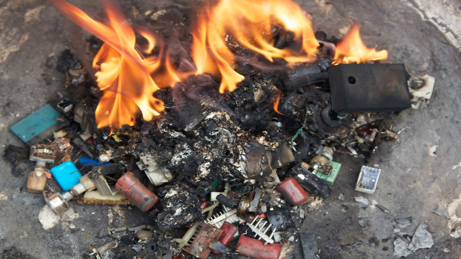 Planet Rethink Background