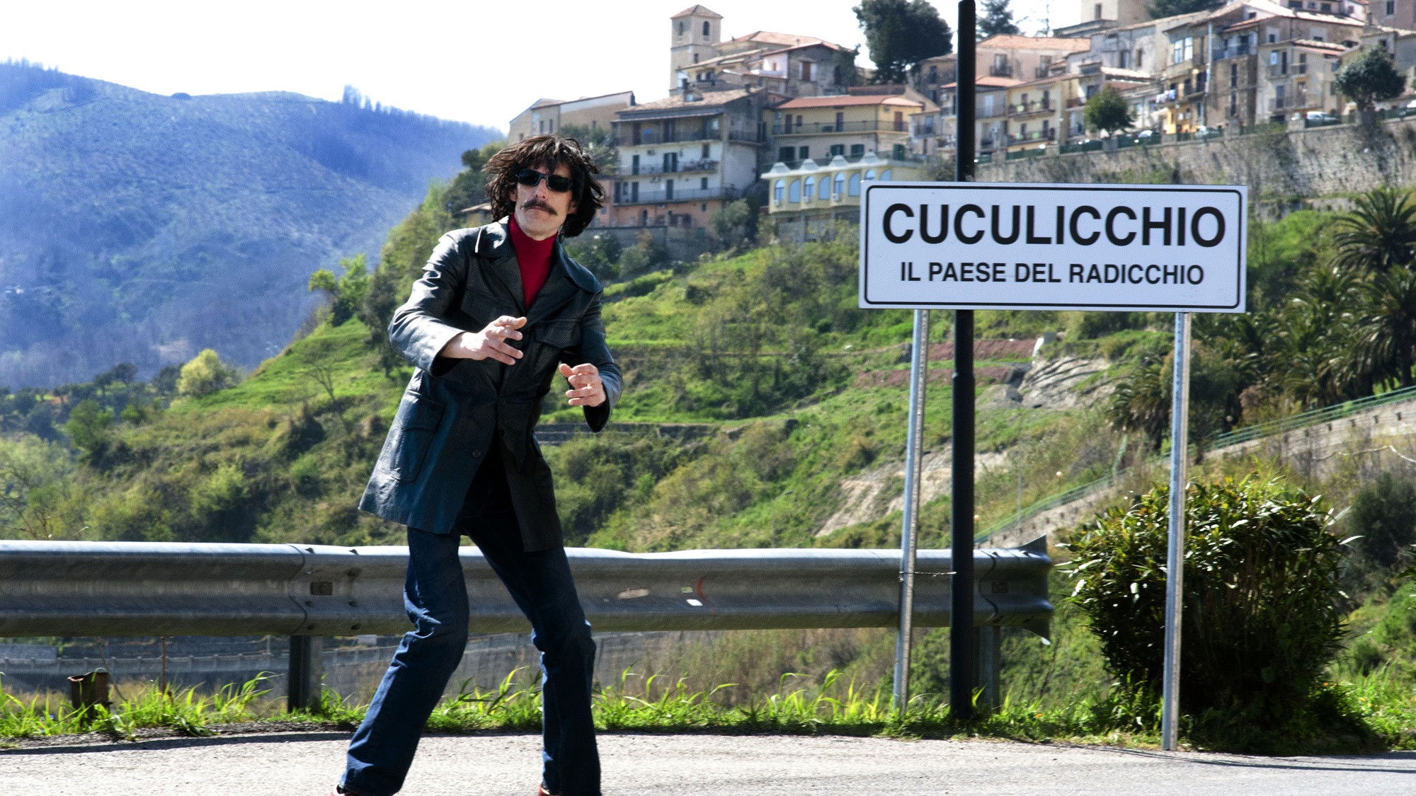 Fiabeschi torna a casa Background