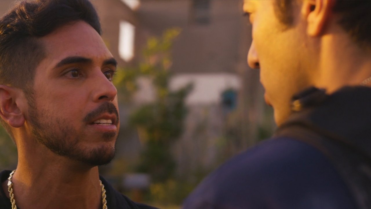 El Coyote Background