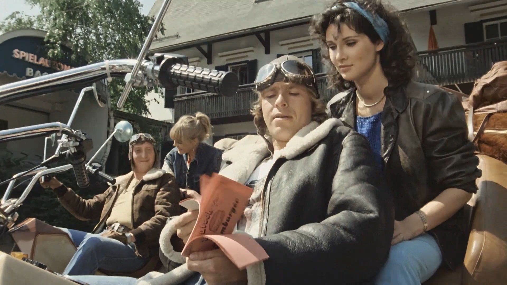 Zwei Nasen tanken Super Background