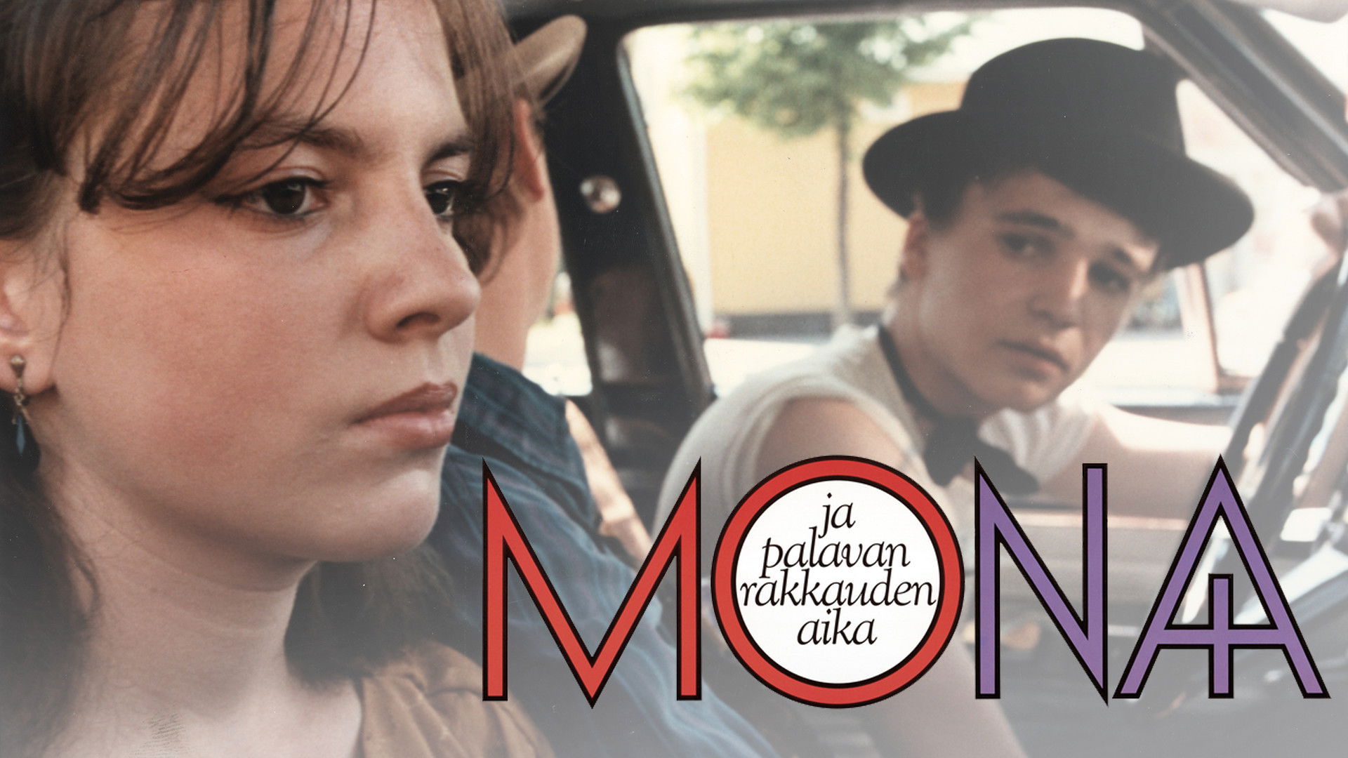 Mona ja palavan rakkauden aika Background