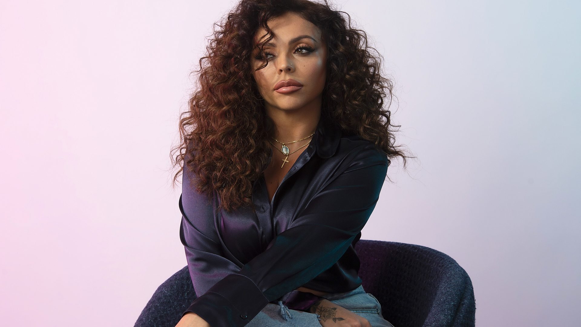Jesy Nelson: "Odd One Out" Background