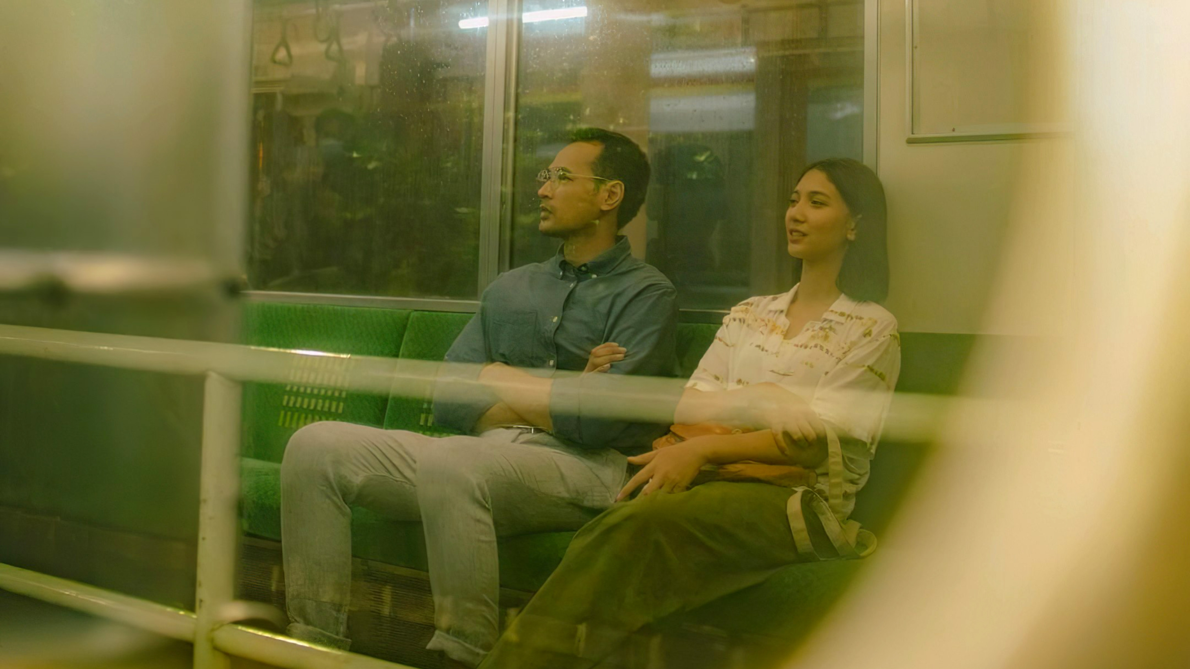 The Red Point of Marriage Background