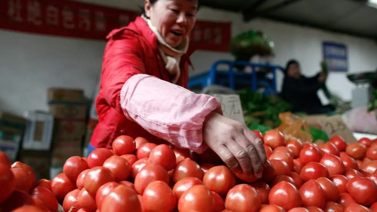 The Empire of Red Gold Background