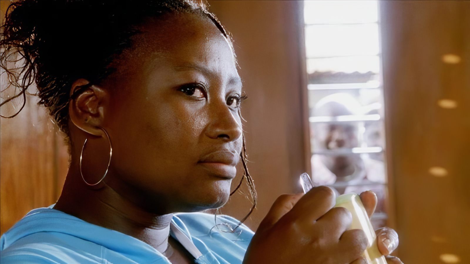 U-Carmen eKhayelitsha Background