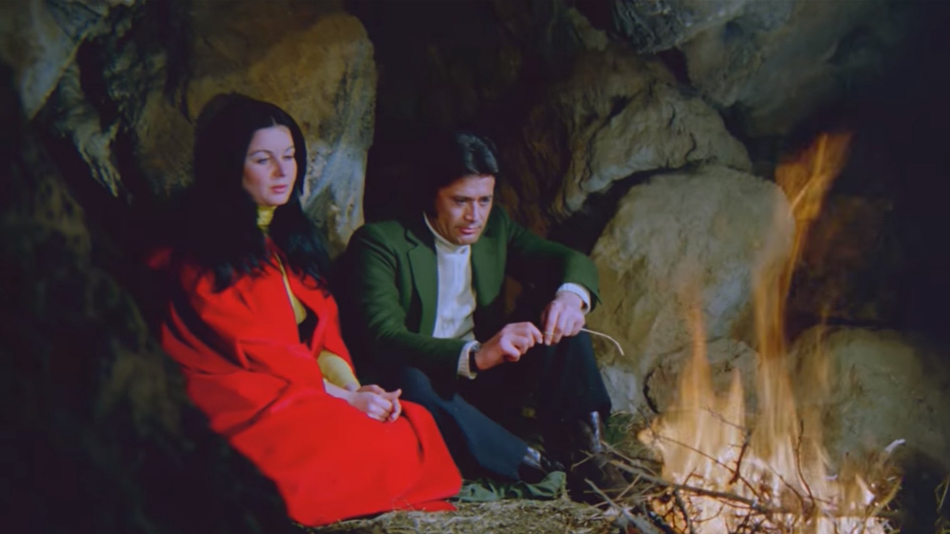 Murat ile Nazlı Background