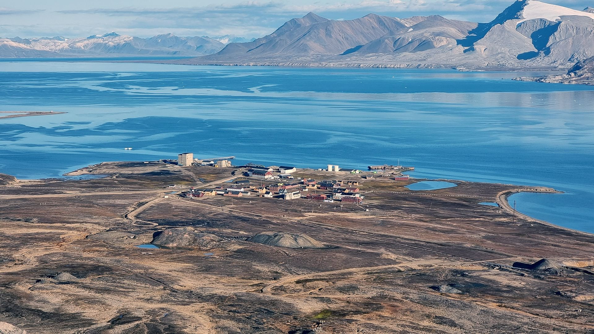 Der Wind - Motor des Klimawandels Background