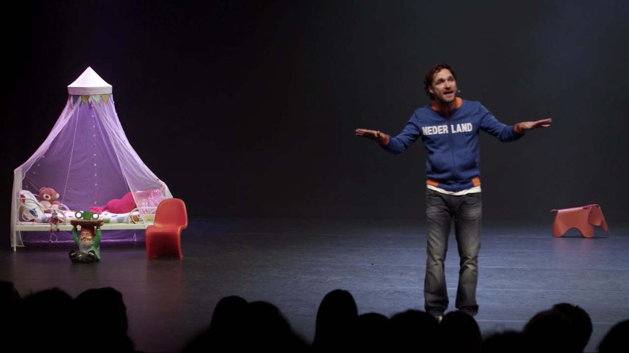 Javier Guzman: Oorverdovend Background