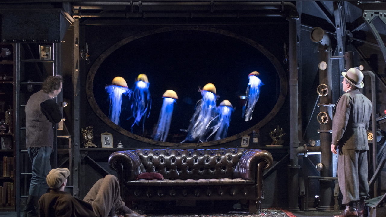 20 000 lieues sous les mers (Comédie Française) Background