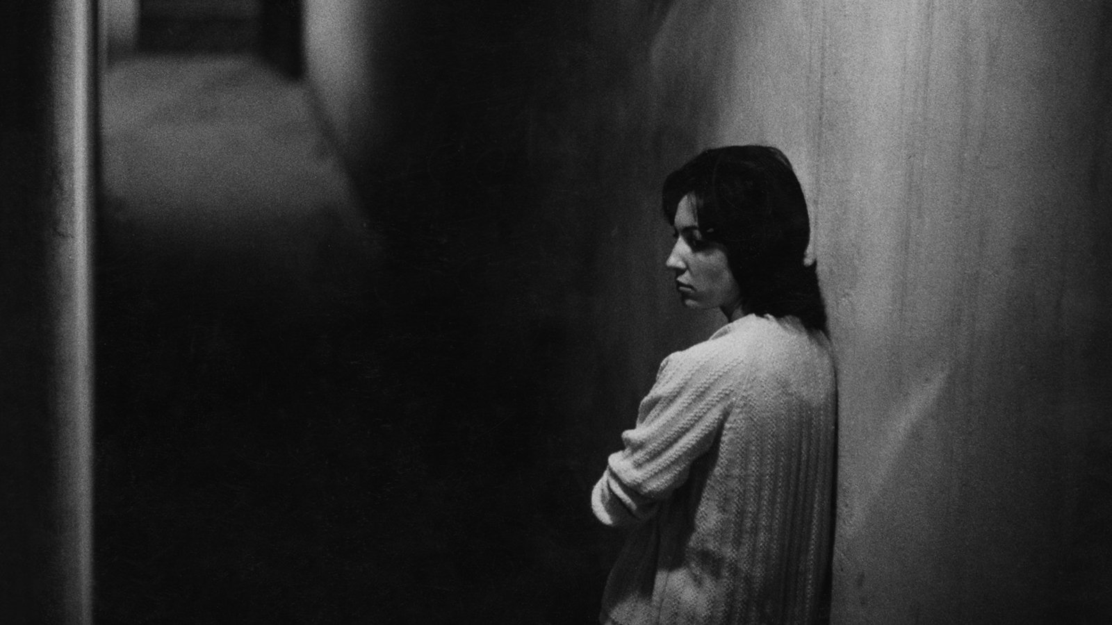 The Fiancés Background