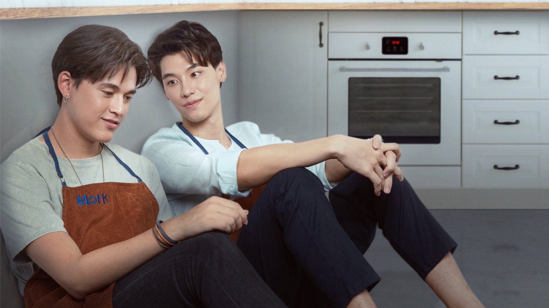 Dark Blue Kiss Background