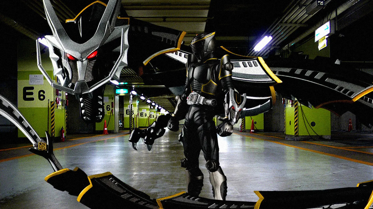 Kamen Rider Ryuki: EPISODE FINAL Background