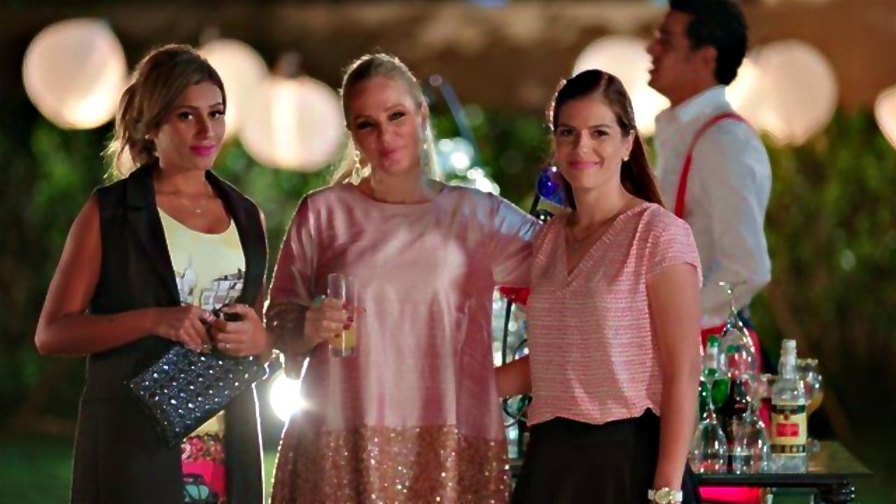 Everyday's Lie Background