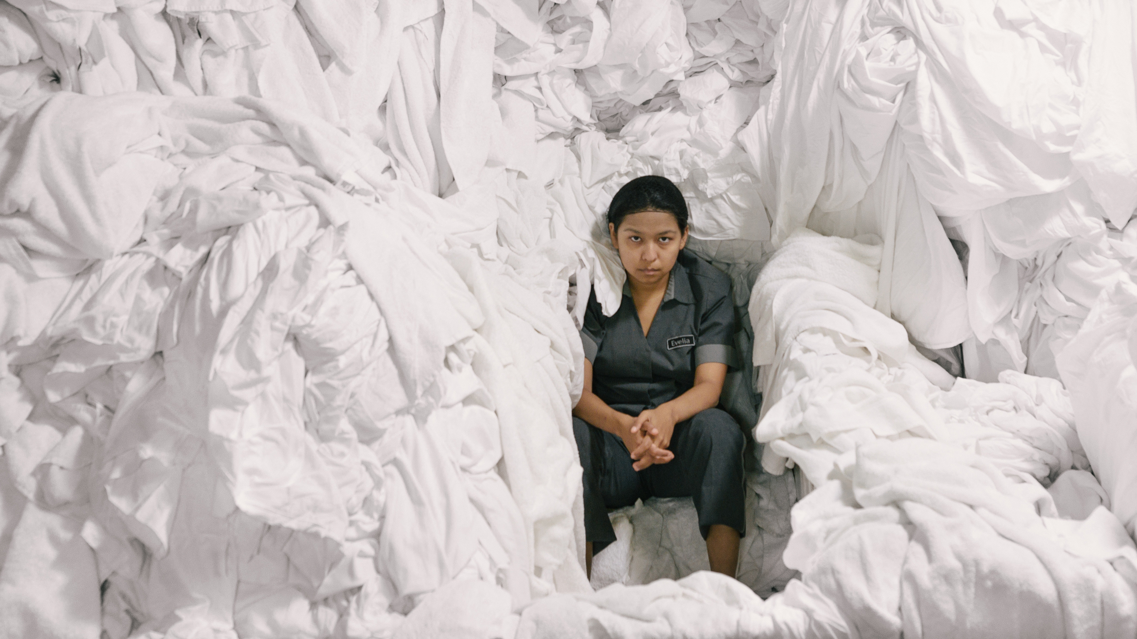 La Camarista Background