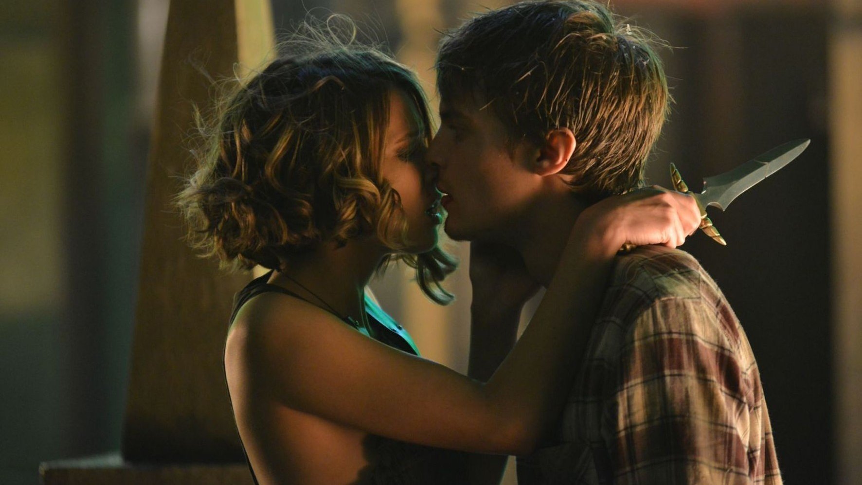 Night Guards Background