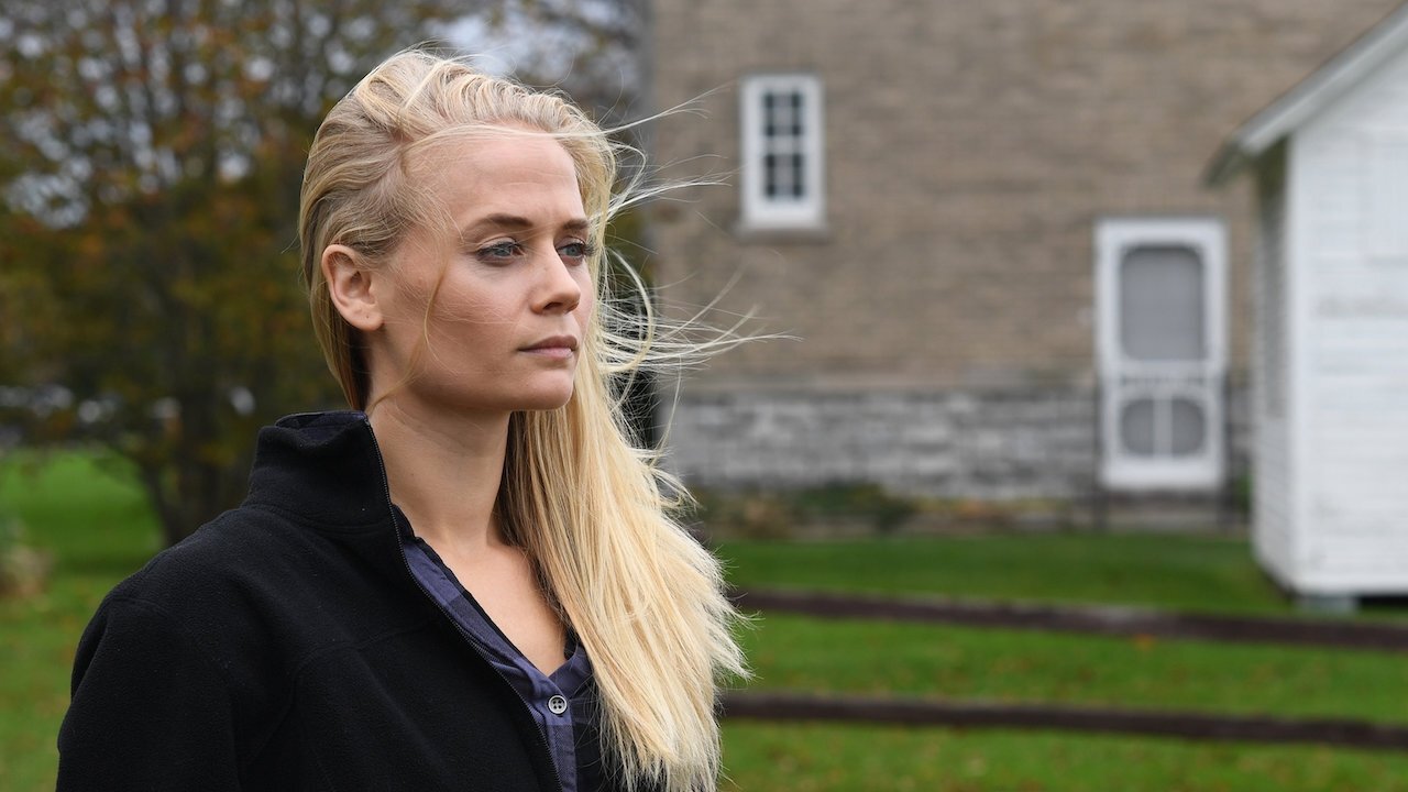 Deadly Shores Background