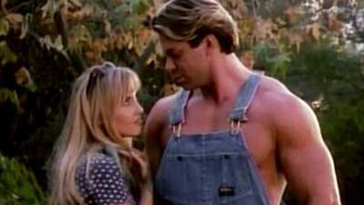 Bikini Hoe-Down Background