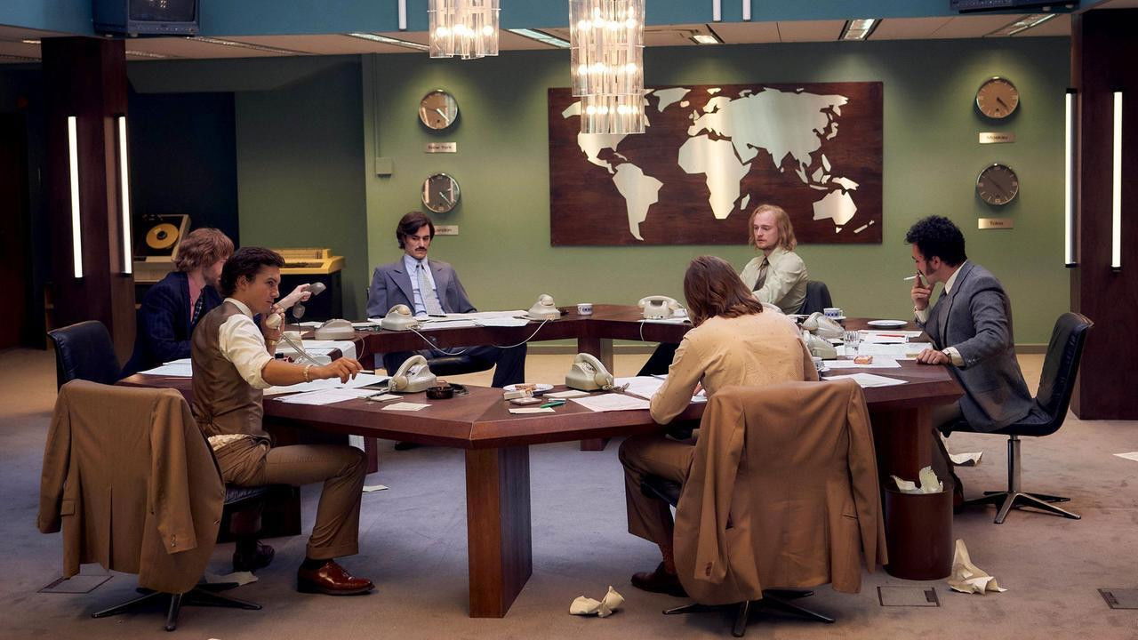 Goldjungs Background