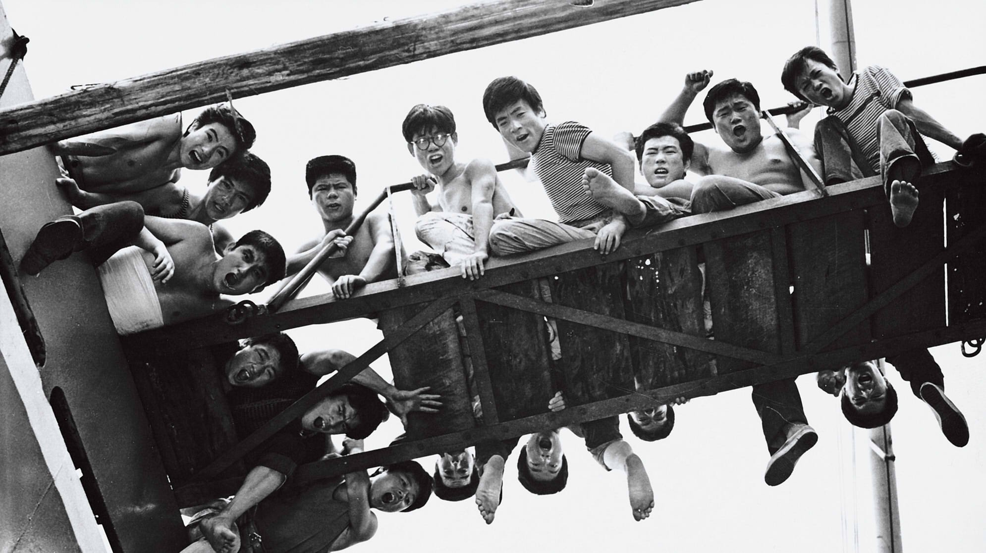 18 Roughs Background