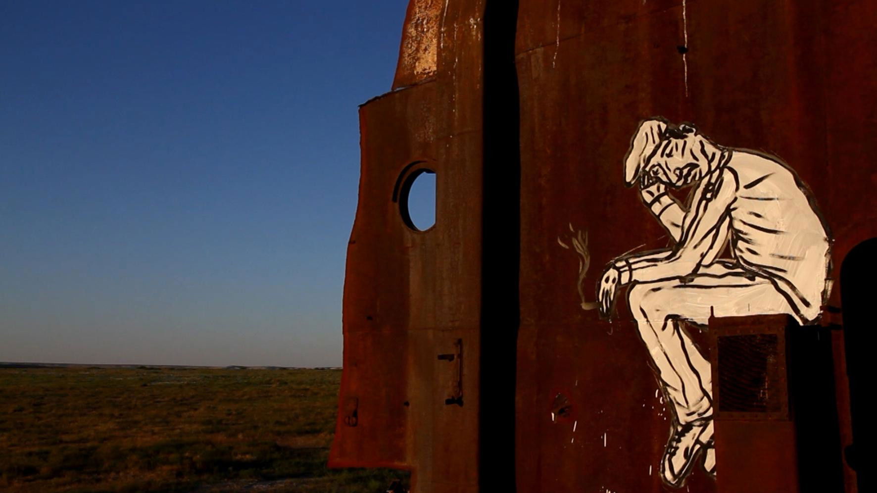 C'est assez bien d'être fou Background