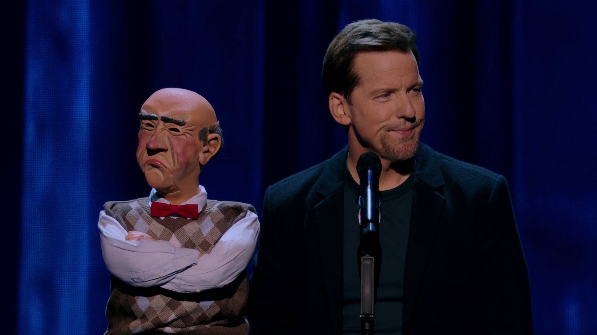 Jeff Dunham: Beside Himself Background