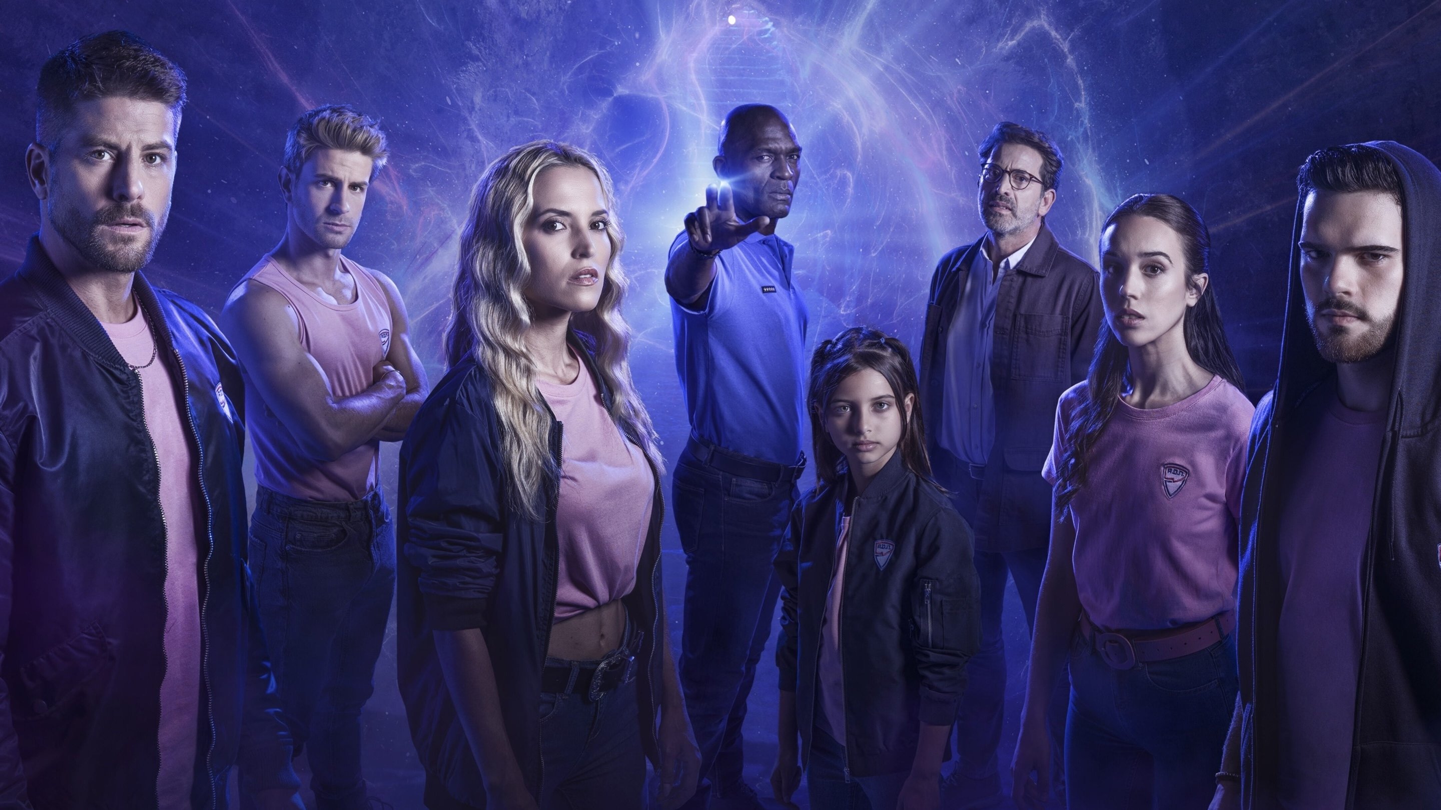 Los Protegidos: A.D.N. Background