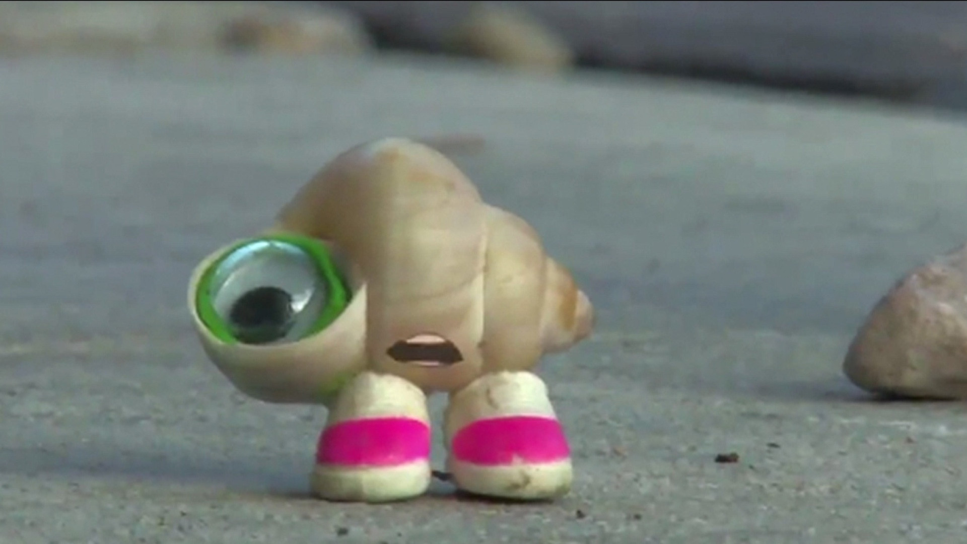 Marcel the Shell with Shoes On Background