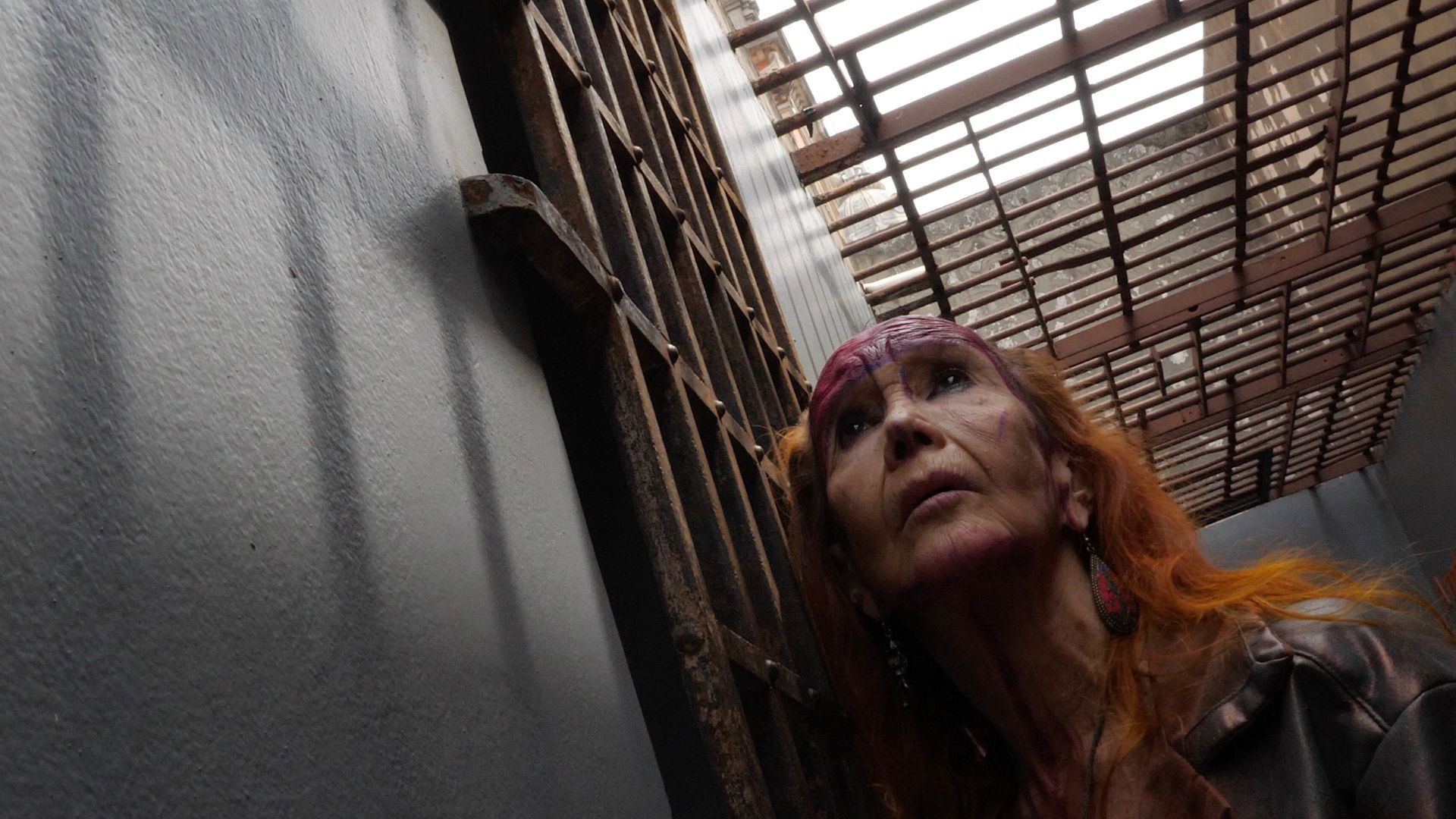 O Mel é Mais Doce Que o Sangue Background