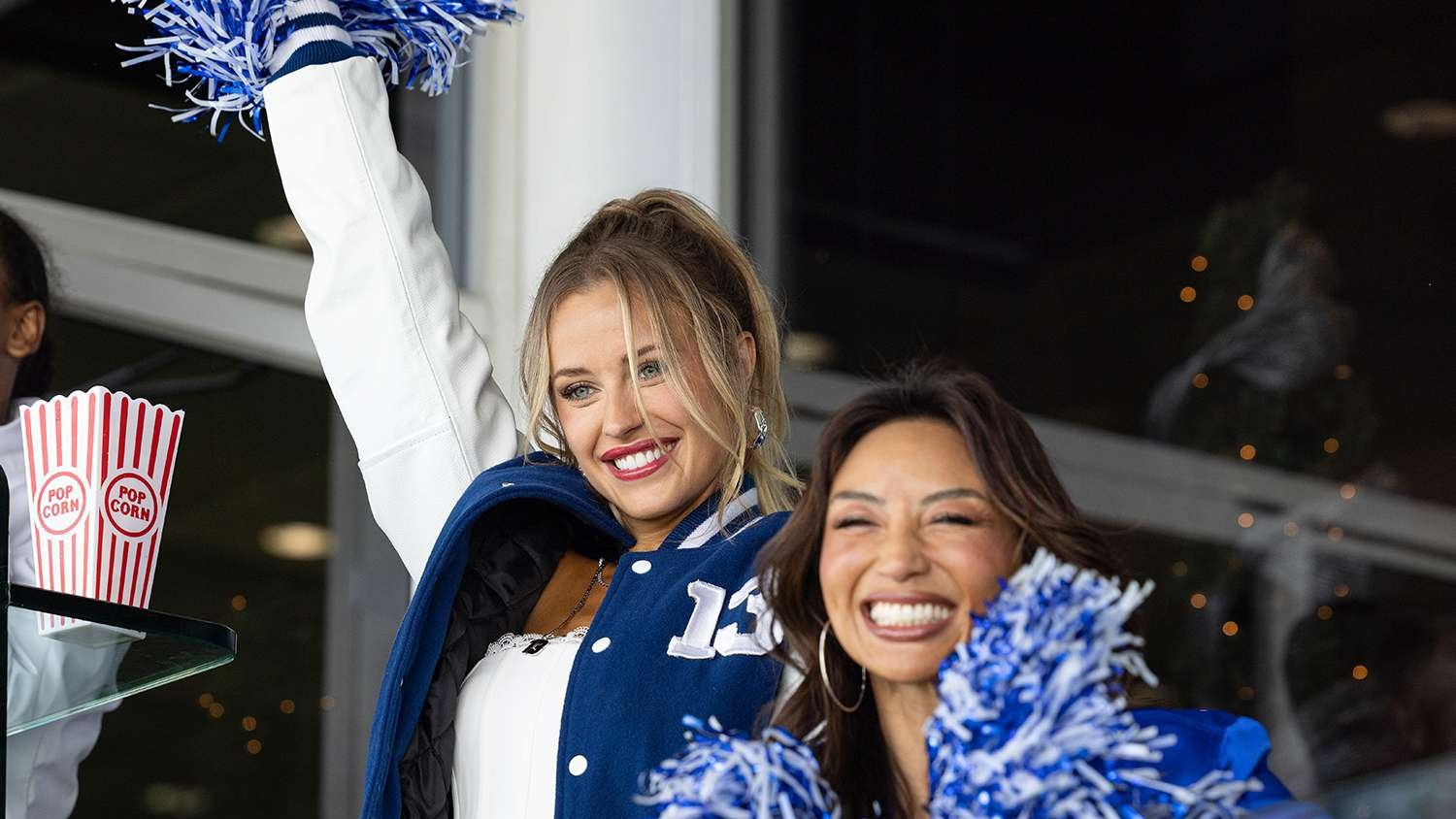 Christmas in the Spotlight Background