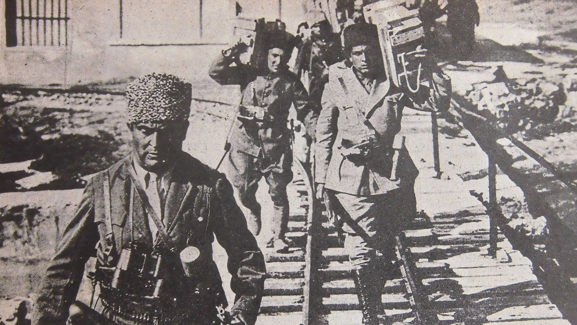 Bir Millet Uyanıyor Background