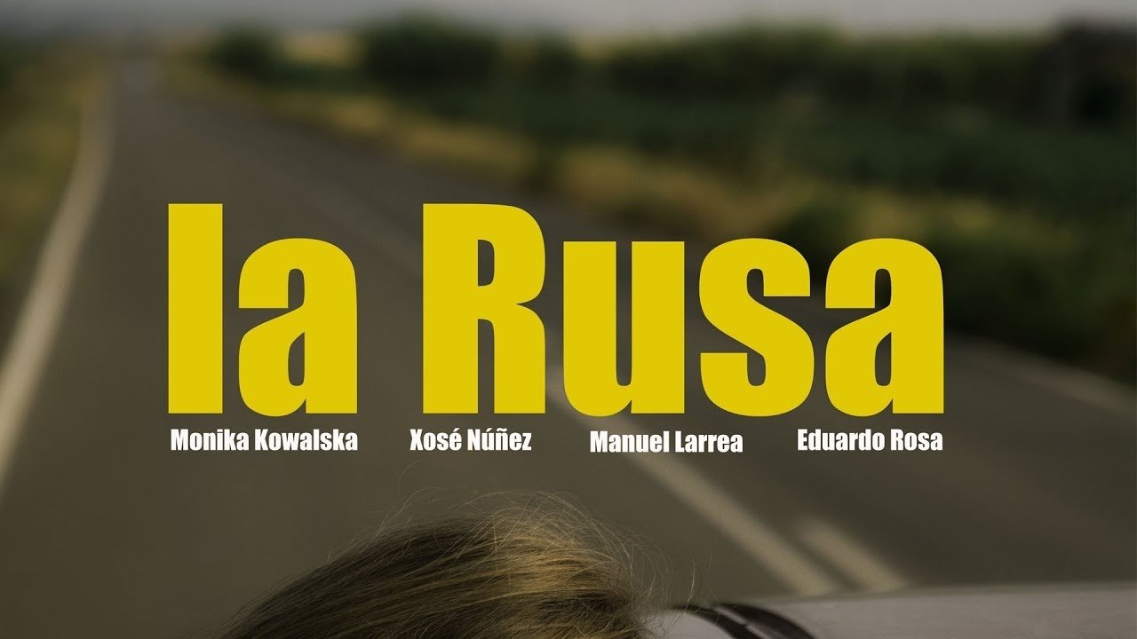 La rusa Background