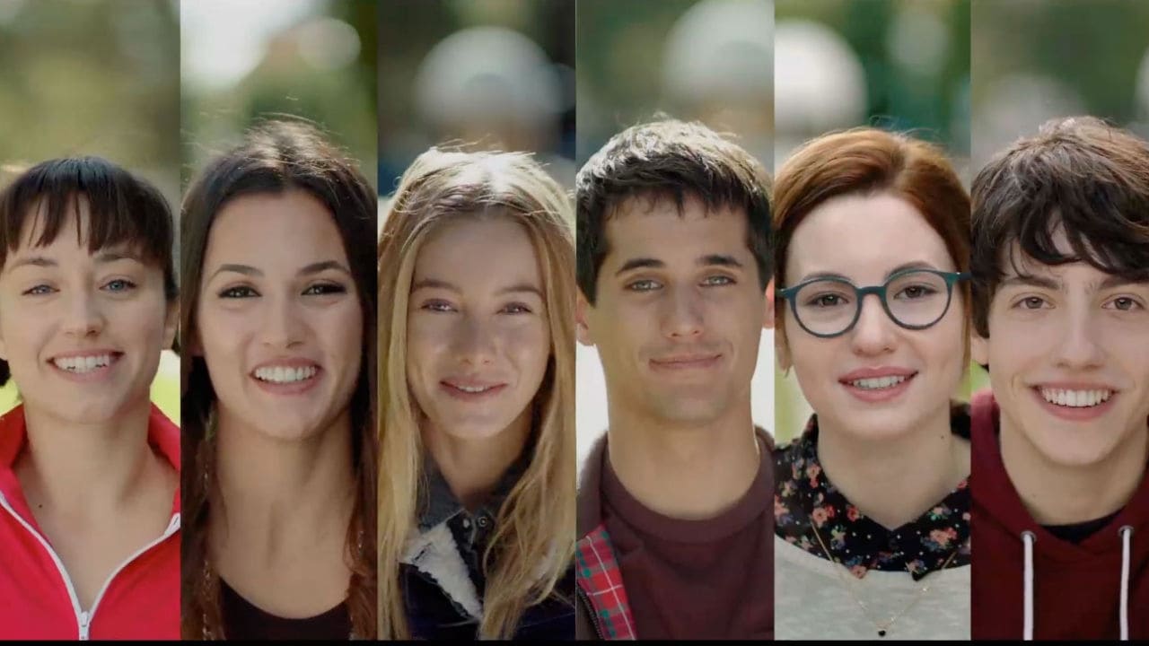 El Club de los Incomprendidos Background