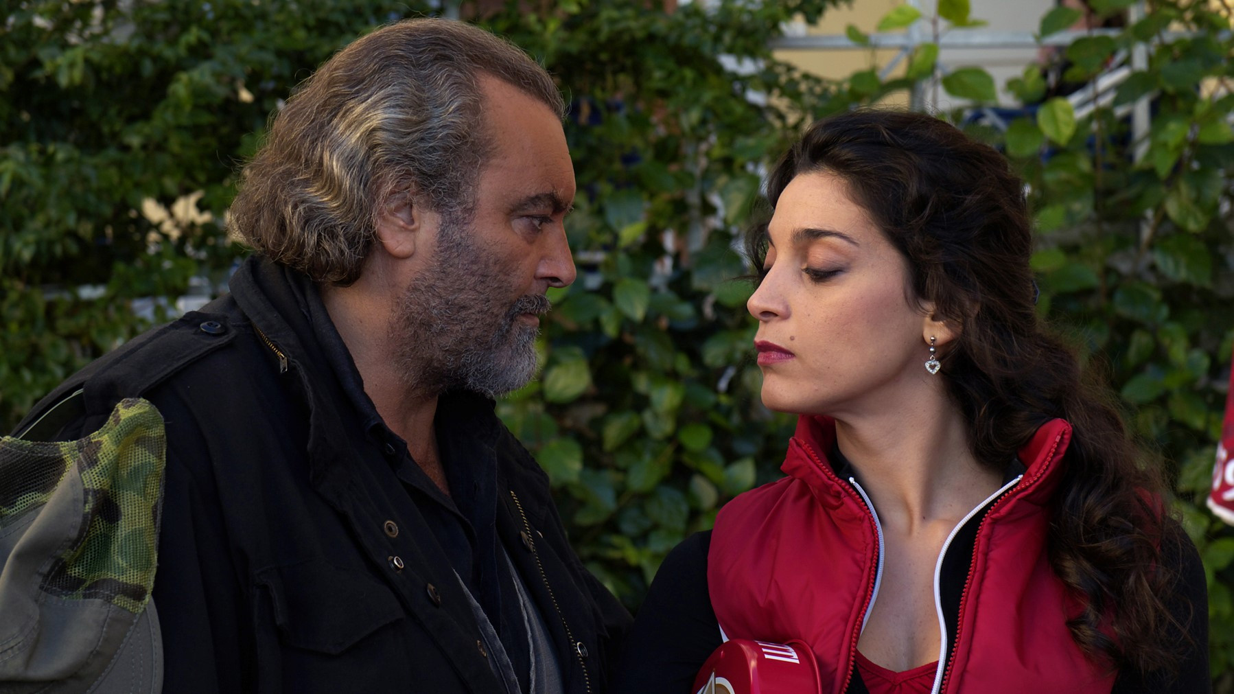 L'abbuffata Background