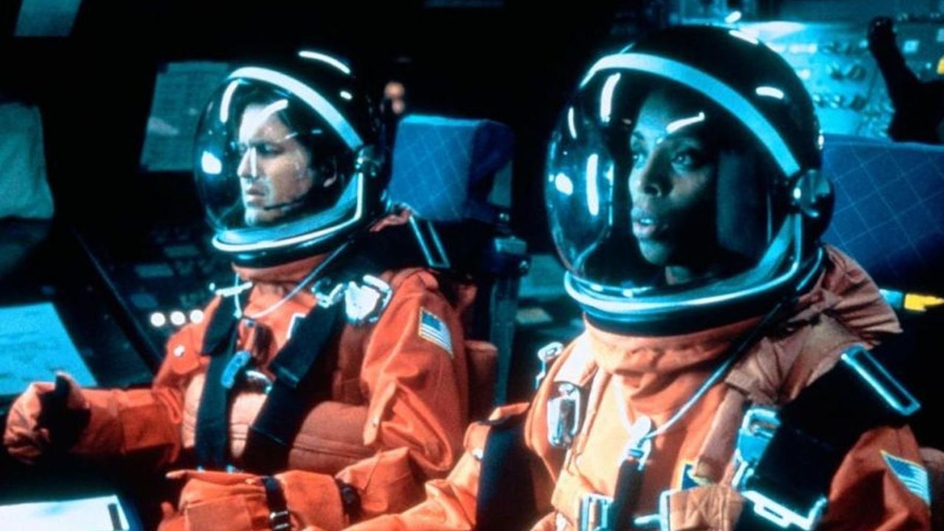 Max Q: Emergency Landing Background