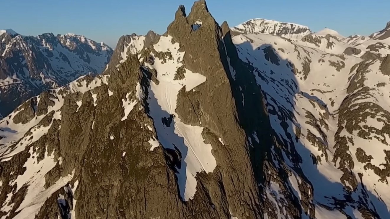 Legendiary Background