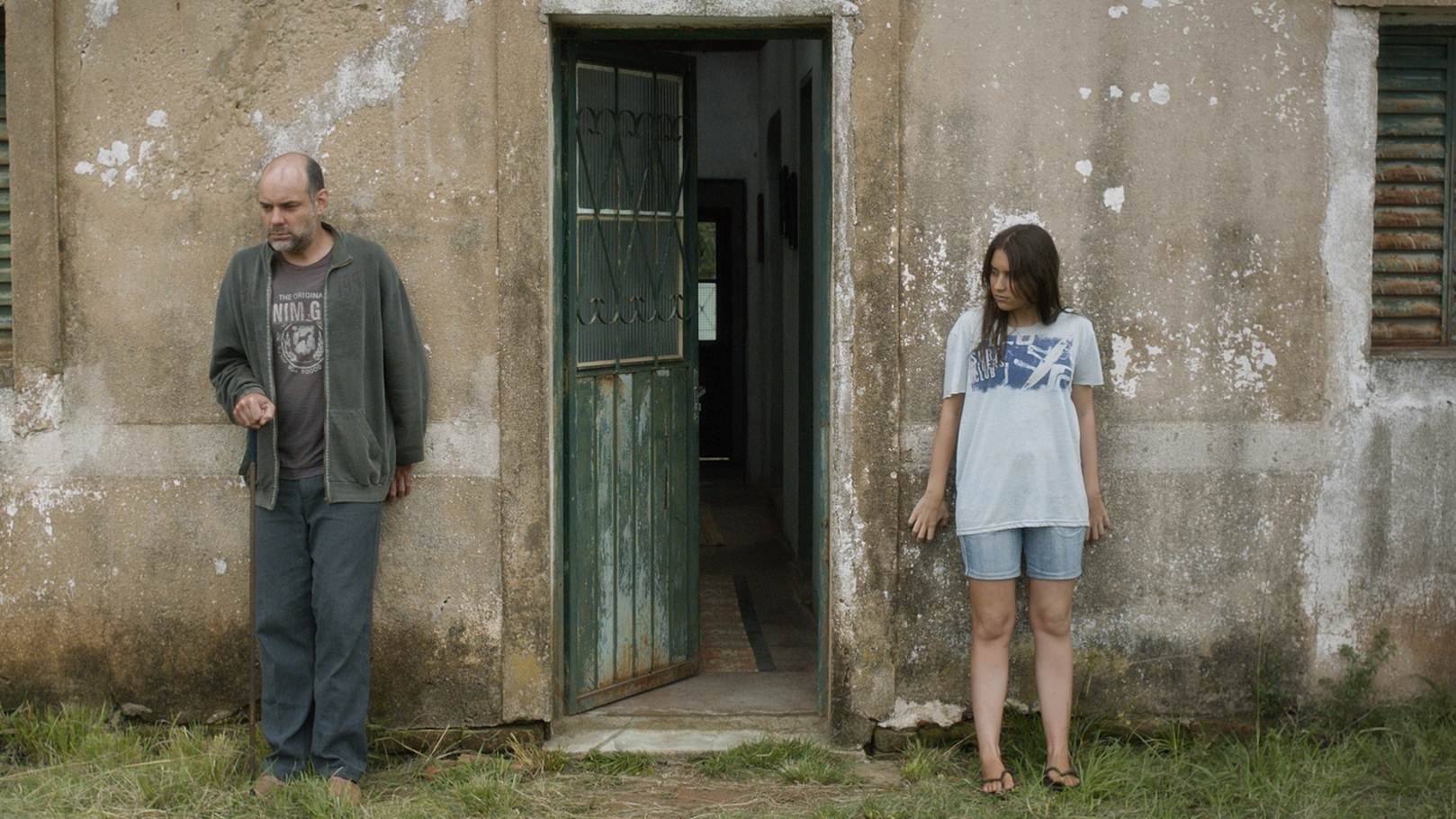 Nalu on the Border Background