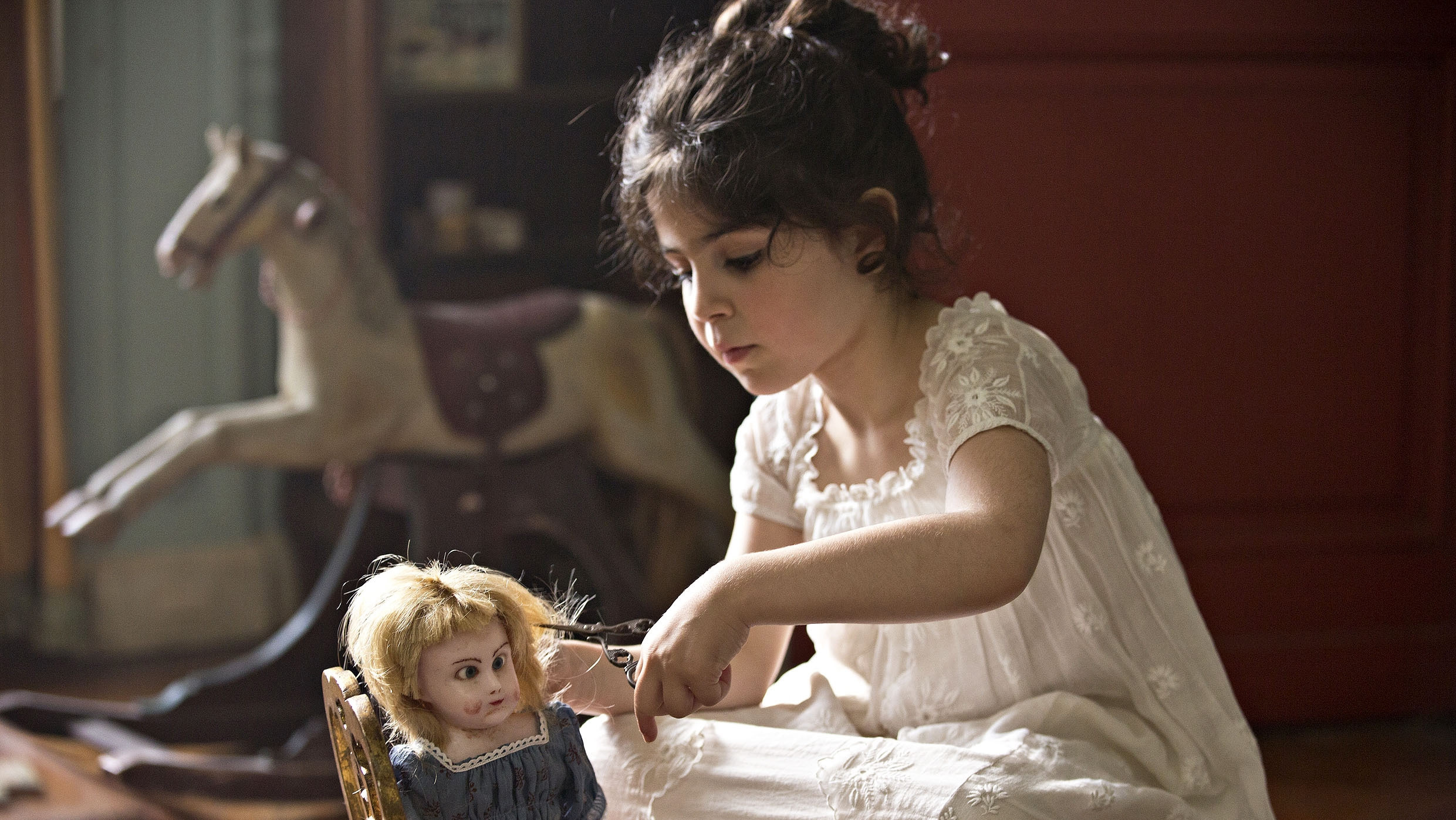 Sophie's Misfortunes Background