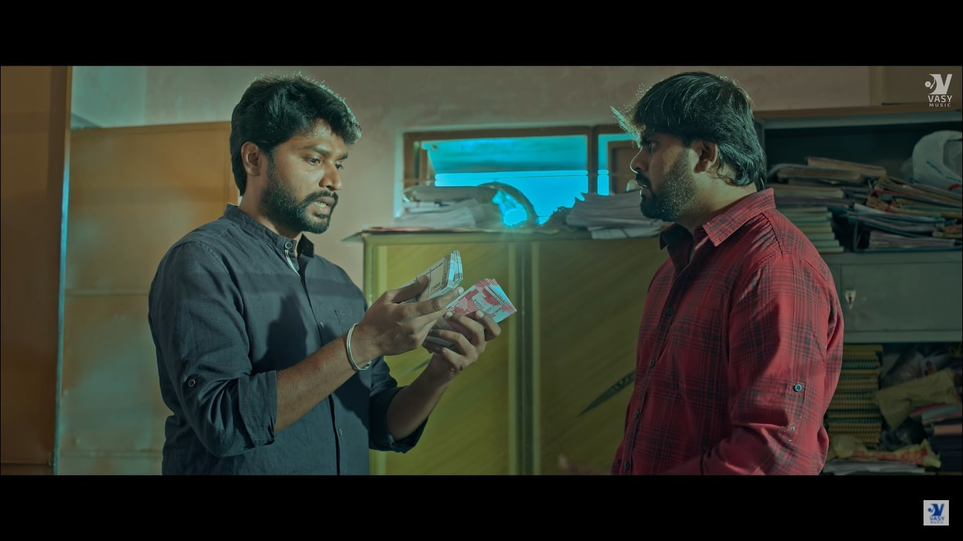 Valiyor Silar Background