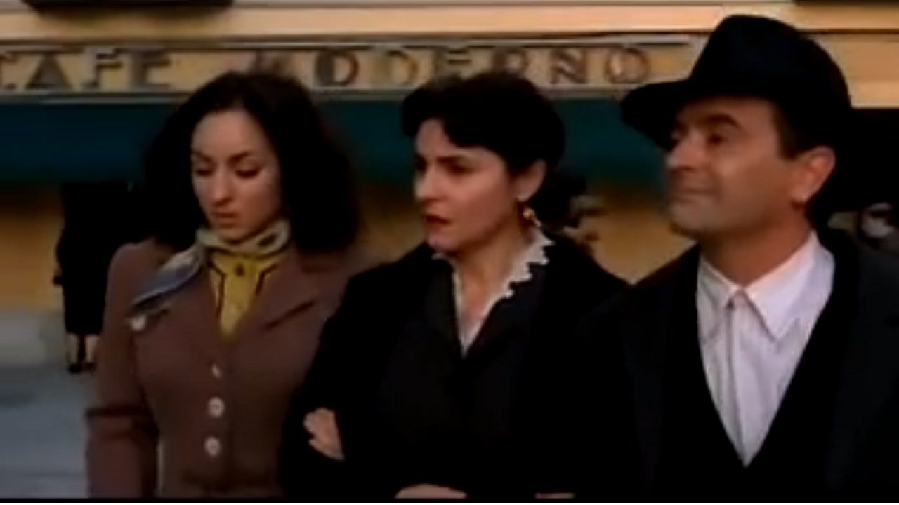 Lola, la película Background