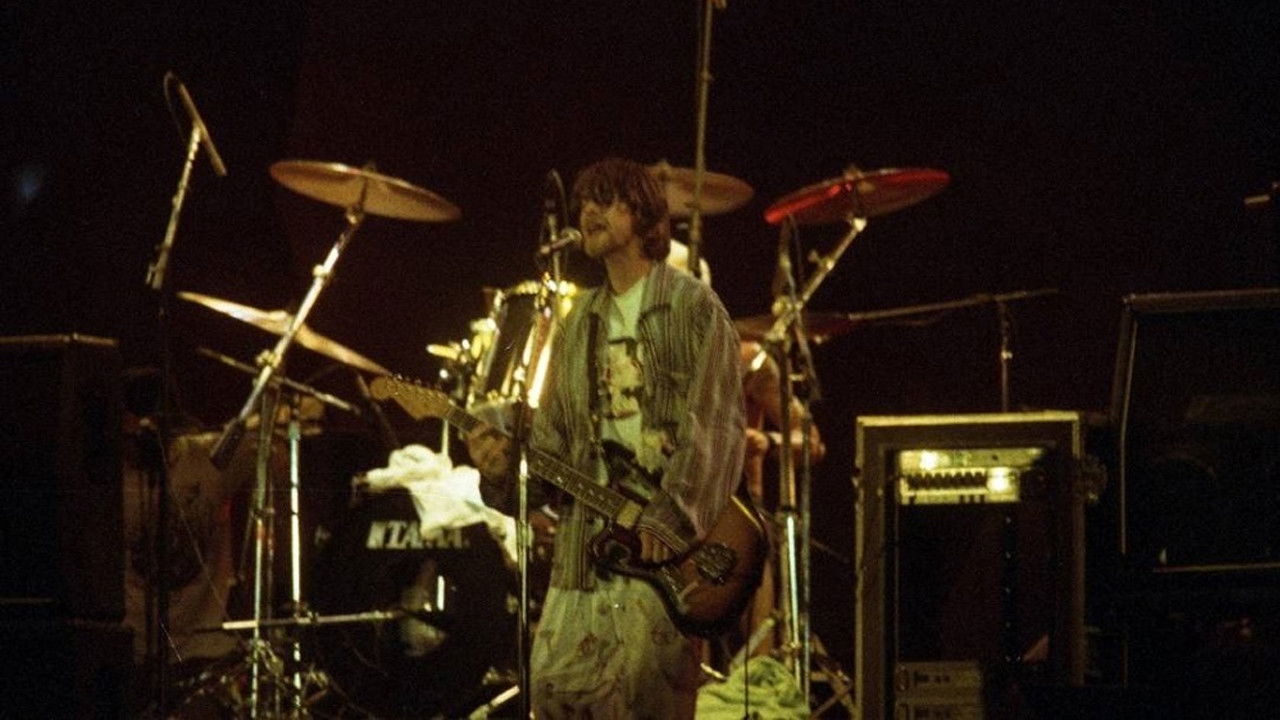 Nirvana: Live at Hollywood Rock Festival Background
