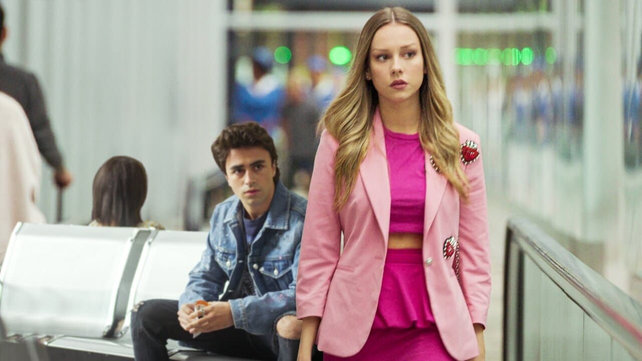 Elite Histórias Breves: Carla Samuel Background