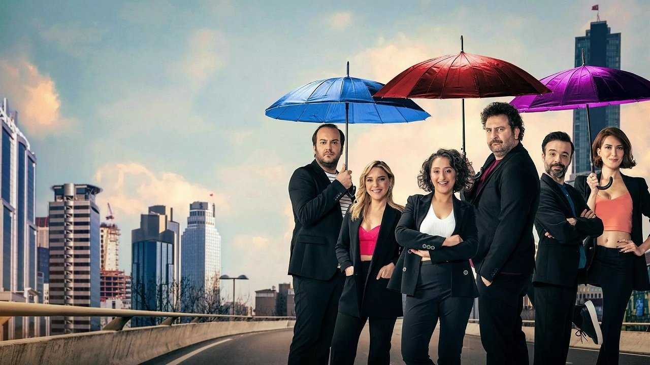 Aşk Kumardır Background