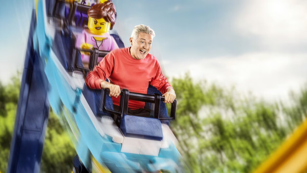 LEGO Masters Background