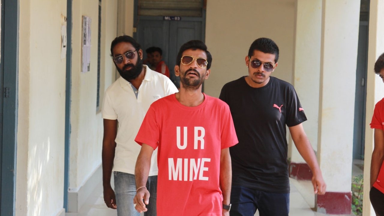 Kirik Party Background