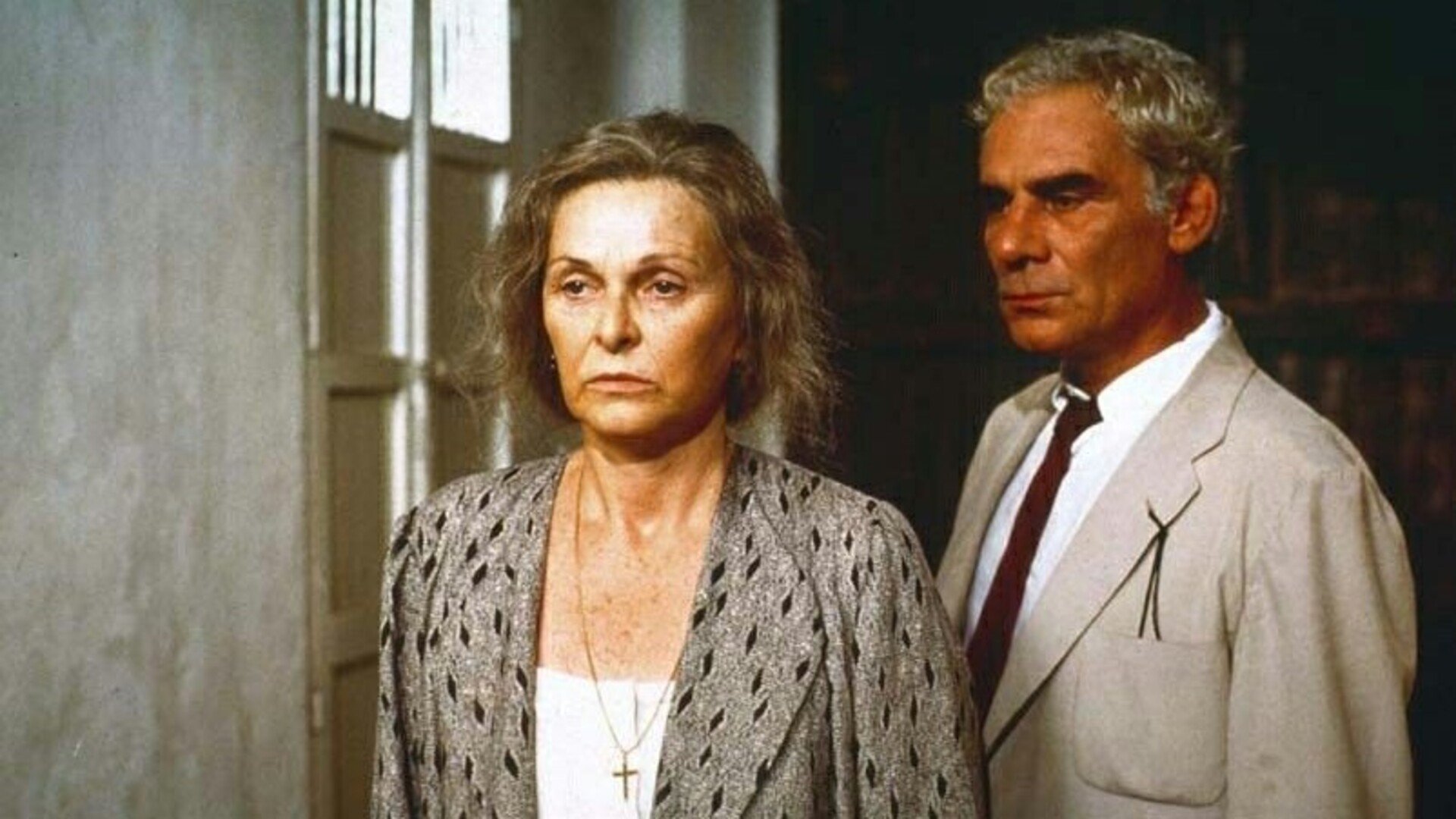 Chronicle of a Death Foretold Background