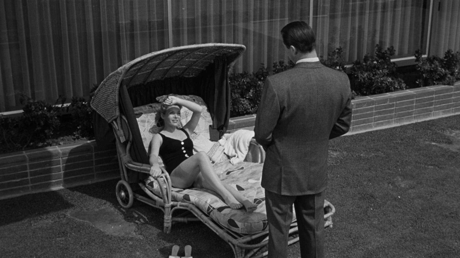 My Gun Is Quick Background