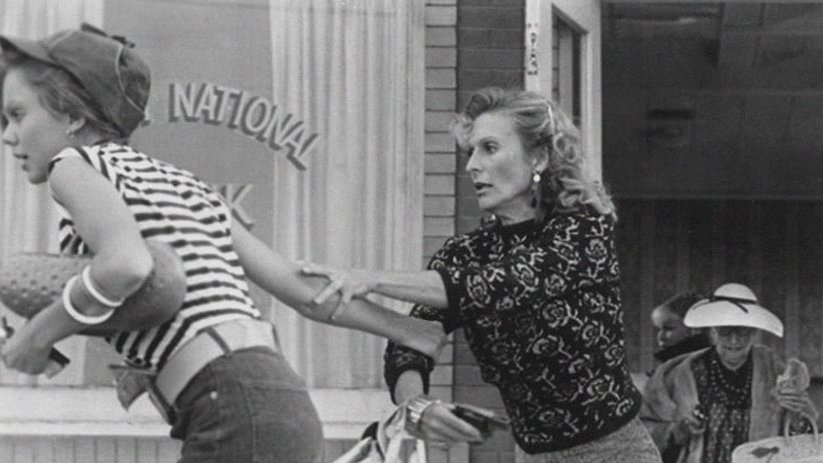 Crazy Mama Background