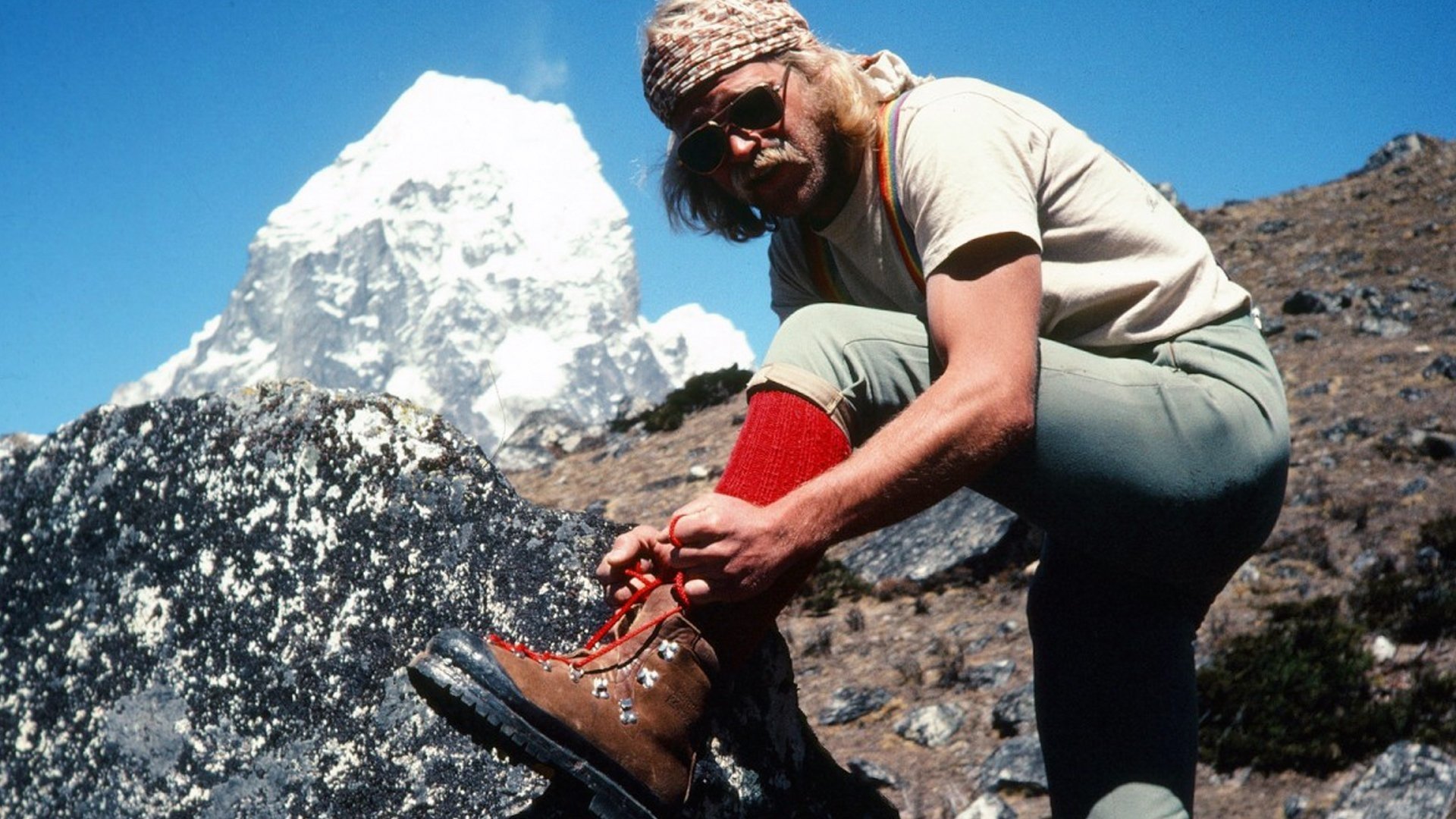 The American Sportsman Background