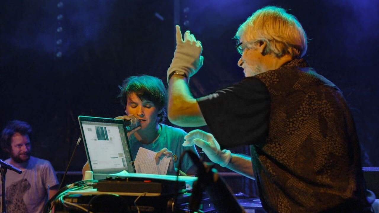 Melody of Noise Background