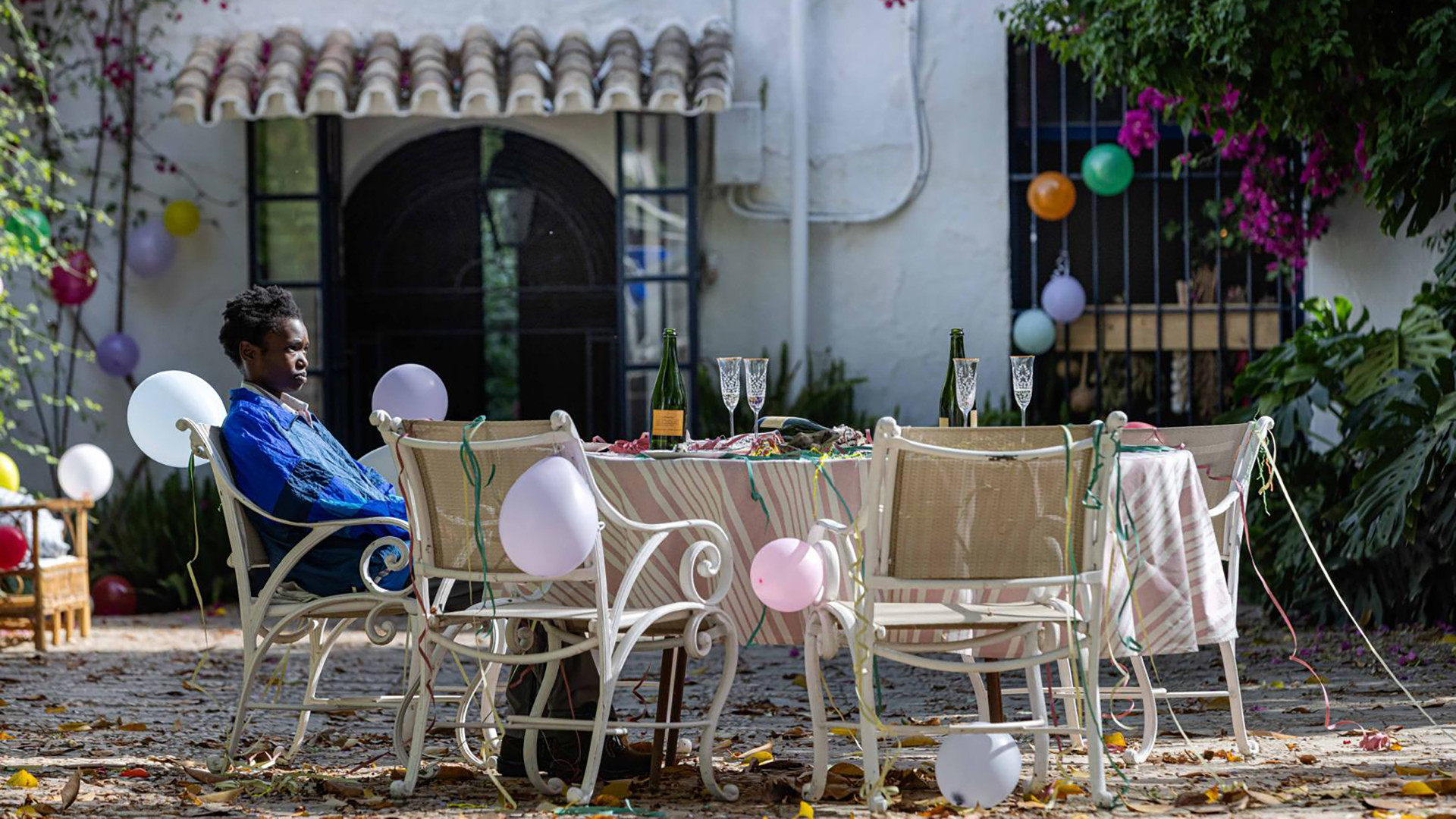 Fin de fiesta Background